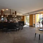 Golf Castelconturbia Отель 4*