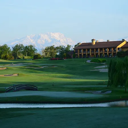 Golf Castelconturbia Hotel