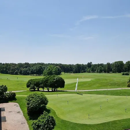 酒店 Golf Castelconturbia 4*