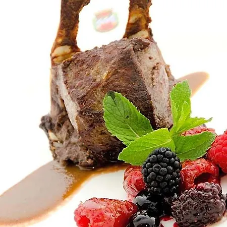 فندق Golf Castelconturbia 4*