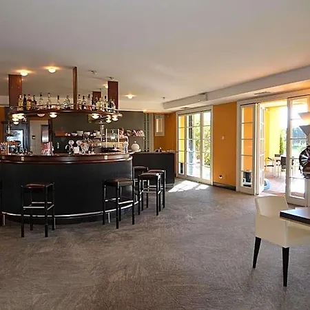 Golf Castelconturbia Hotell
