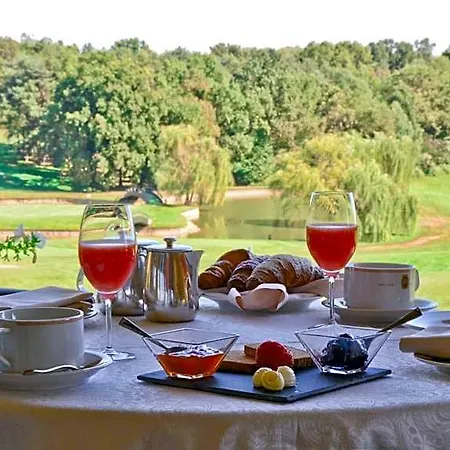Golf Castelconturbia فندق Agrate Conturbia